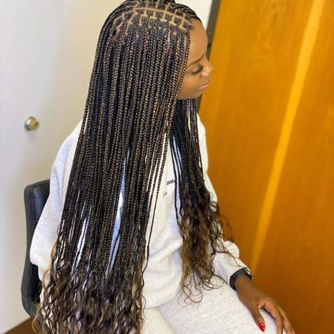 Box Braids with wavy Ends