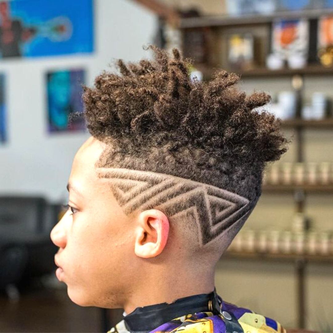 hair cut with design on black boys