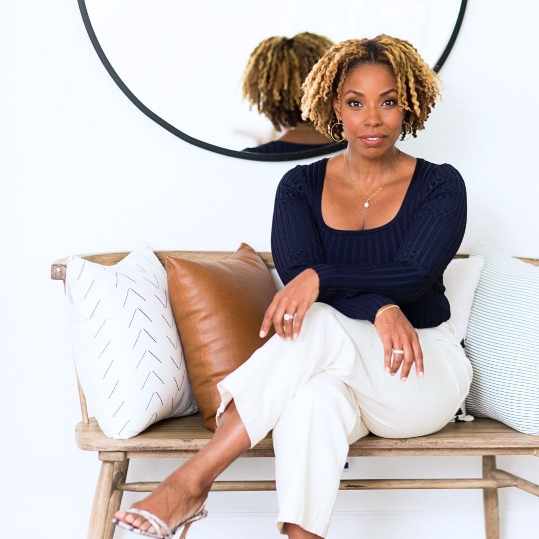 Professional hairstyles for short natural hair