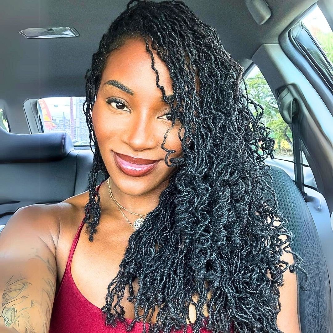 curly sisterlocs on black women