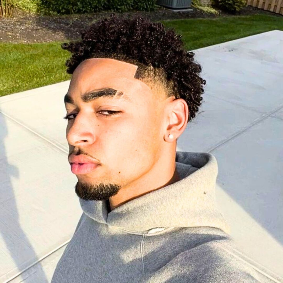 Curly hairstyle on men
